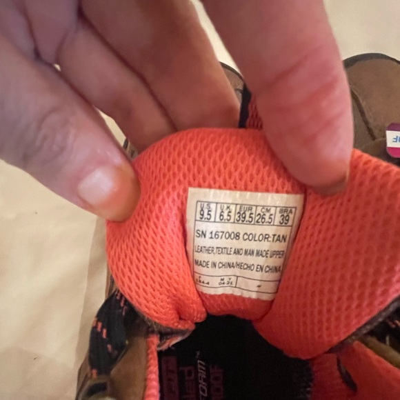 Tan Waterproof Trego Skechers Hiking Boots Size 9.5 (NWT) - Picture 4 of 6